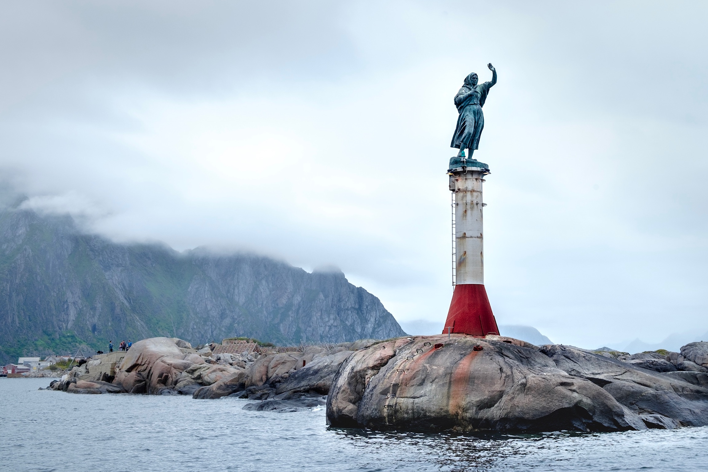 Svolværs egen frihetsgudinne